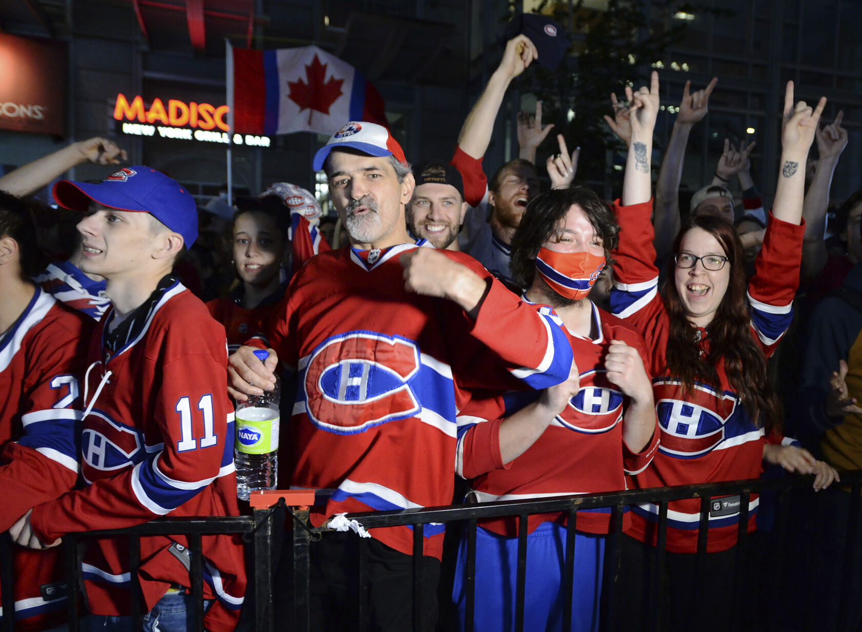 Stanley Cup Montreal Reax Hockey